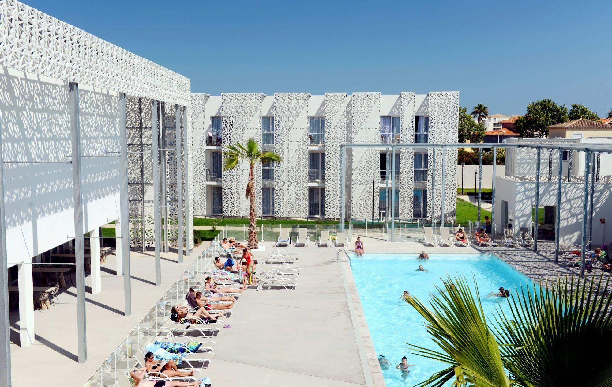 Appart'Hotel Prestige Odalys Nakara Agde Exterior photo